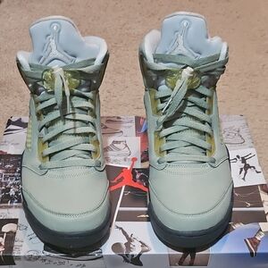 Air Jordan Retro Sneakers - Mint Green
